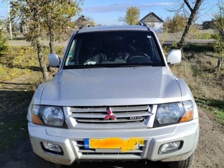 Сірий Міцубісі Паджеро, об'ємом двигуна 3 л та пробігом 325 тис. км за 4500 $, фото 1 на Automoto.ua