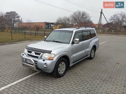 Міцубісі Паджеро 2006 у Бершаде на Automoto.ua Сірий Міцубісі Паджеро, об'ємом двигуна 3 л та пробігом 275 тис. км за 8500 $, фото 1 на Automoto.ua