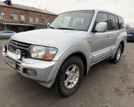 Серый Мицубиси Паджеро, объемом двигателя 3.2 л и пробегом 266 тыс. км за 4300 $, фото 1 на Automoto.ua