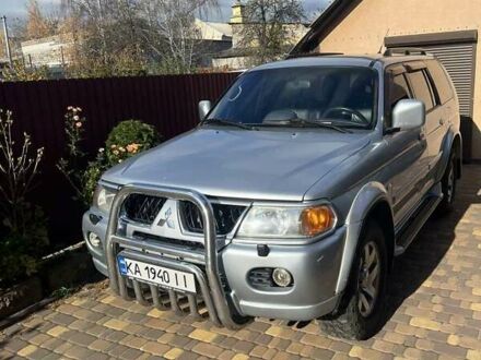 Серый Мицубиси Паджеро, объемом двигателя 2.97 л и пробегом 244 тыс. км за 10200 $, фото 1 на Automoto.ua