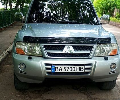 Міцубісі Паджеро 2006 у Крыжополе на Automoto.ua Сірий Міцубісі Паджеро, об'ємом двигуна 3 л та пробігом 280 тис. км за 8888 $, фото 1 на Automoto.ua