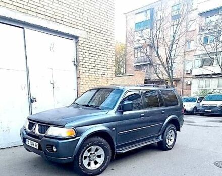 Серый Мицубиси Паджеро, объемом двигателя 2.97 л и пробегом 218 тыс. км за 6600 $, фото 1 на Automoto.ua