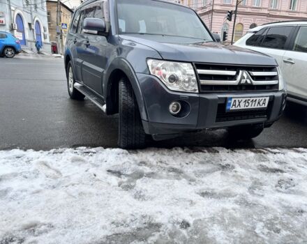 Сірий Міцубісі Паджеро, об'ємом двигуна 3.2 л та пробігом 290 тис. км за 10598 $, фото 1 на Automoto.ua