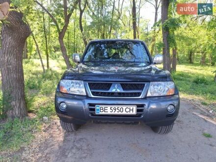 Мицубиси Паджеро 2007 в Николаеве на Automoto.ua Серый Мицубиси Паджеро, объемом двигателя 3 л и пробегом 300 тыс. км за 8500 $, фото 1 на Automoto.ua