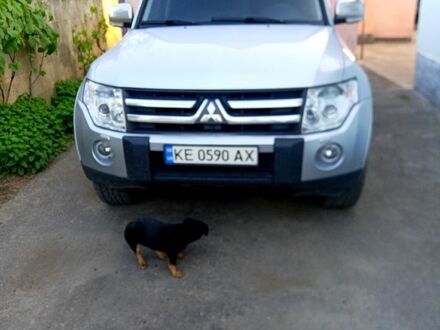 Сірий Міцубісі Паджеро, об'ємом двигуна 3 л та пробігом 0 тис. км за 11000 $, фото 1 на Automoto.ua