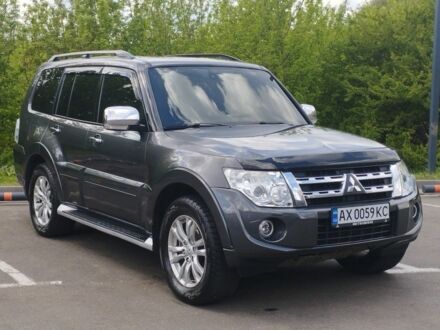 Мицубиси Паджеро 2012 в Харькове на Automoto.ua Серый Мицубиси Паджеро, объемом двигателя 3.2 л и пробегом 179 тыс. км за 19999 $, фото 1 на Automoto.ua