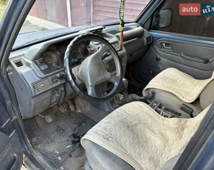 Синій Міцубісі Паджеро, об'ємом двигуна 2.5 л та пробігом 400 тис. км за 6000 $, фото 9 на Automoto.ua