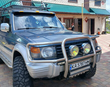 Синій Міцубісі Паджеро, об'ємом двигуна 2.5 л та пробігом 475 тис. км за 7500 $, фото 13 на Automoto.ua