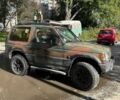Синій Міцубісі Паджеро, об'ємом двигуна 2.5 л та пробігом 400 тис. км за 4500 $, фото 1 на Automoto.ua