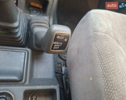 Синій Міцубісі Паджеро, об'ємом двигуна 2.8 л та пробігом 395 тис. км за 5700 $, фото 4 на Automoto.ua