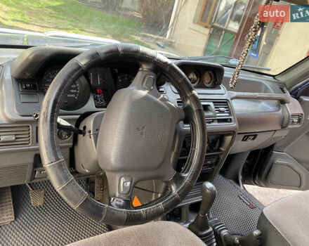 Синій Міцубісі Паджеро, об'ємом двигуна 2.5 л та пробігом 380 тис. км за 7500 $, фото 15 на Automoto.ua