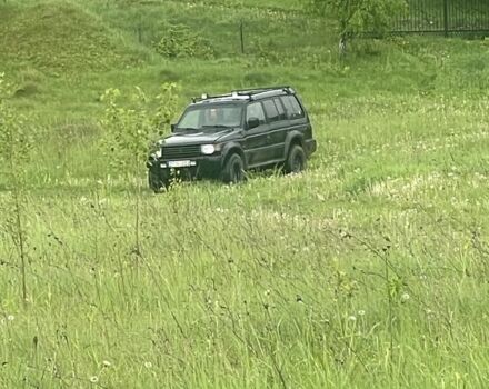 Синий Мицубиси Паджеро, объемом двигателя 2.8 л и пробегом 350 тыс. км за 2500 $, фото 3 на Automoto.ua