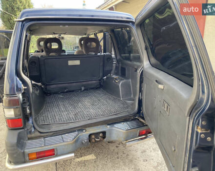 Синій Міцубісі Паджеро, об'ємом двигуна 2.5 л та пробігом 380 тис. км за 7500 $, фото 16 на Automoto.ua