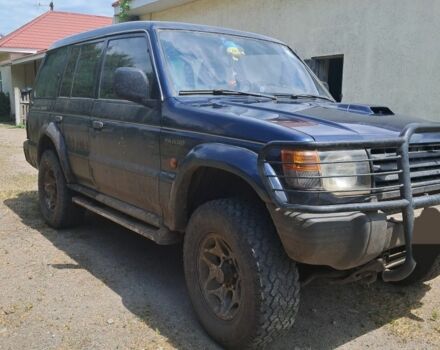 Синій Міцубісі Паджеро, об'ємом двигуна 2.8 л та пробігом 350 тис. км за 3100 $, фото 1 на Automoto.ua