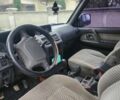 Синий Мицубиси Паджеро, объемом двигателя 3 л и пробегом 250 тыс. км за 2800 $, фото 5 на Automoto.ua