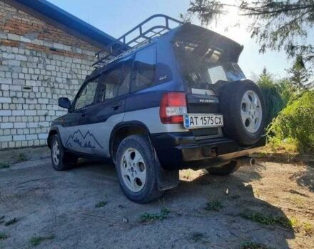 Синий Мицубиси Паджеро, объемом двигателя 1.8 л и пробегом 2 тыс. км за 5200 $, фото 1 на Automoto.ua