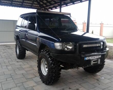 Синій Міцубісі Паджеро, об'ємом двигуна 3.5 л та пробігом 300 тис. км за 12000 $, фото 7 на Automoto.ua