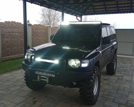 Синій Міцубісі Паджеро, об'ємом двигуна 3.5 л та пробігом 300 тис. км за 12000 $, фото 1 на Automoto.ua