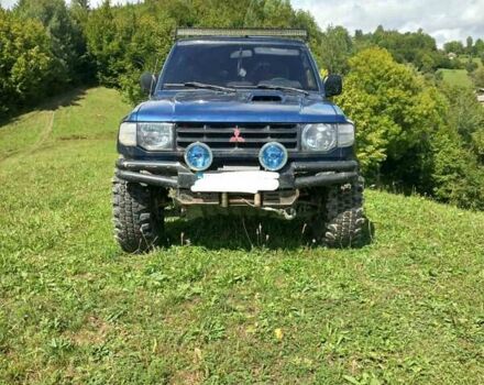 Синій Міцубісі Паджеро, об'ємом двигуна 2.8 л та пробігом 266 тис. км за 8500 $, фото 1 на Automoto.ua
