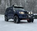 Синий Мицубиси Паджеро, объемом двигателя 3.2 л и пробегом 230 тыс. км за 3400 $, фото 3 на Automoto.ua