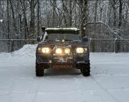 Синий Мицубиси Паджеро, объемом двигателя 3.2 л и пробегом 230 тыс. км за 3400 $, фото 2 на Automoto.ua