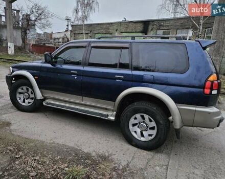 Синий Мицубиси Паджеро, объемом двигателя 2.97 л и пробегом 251 тыс. км за 5200 $, фото 3 на Automoto.ua