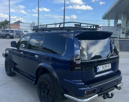 Синій Міцубісі Паджеро, об'ємом двигуна 3 л та пробігом 400 тис. км за 6700 $, фото 5 на Automoto.ua