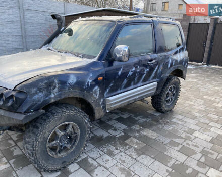 Синій Міцубісі Паджеро, об'ємом двигуна 3.2 л та пробігом 299 тис. км за 5500 $, фото 1 на Automoto.ua
