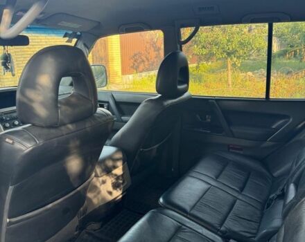 Синий Мицубиси Паджеро, объемом двигателя 3.2 л и пробегом 400 тыс. км за 5800 $, фото 3 на Automoto.ua