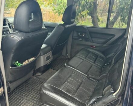 Синий Мицубиси Паджеро, объемом двигателя 3.2 л и пробегом 400 тыс. км за 5800 $, фото 13 на Automoto.ua