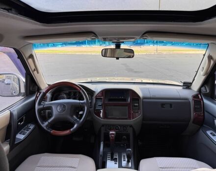 Синий Мицубиси Паджеро, объемом двигателя 3 л и пробегом 227 тыс. км за 8900 $, фото 18 на Automoto.ua