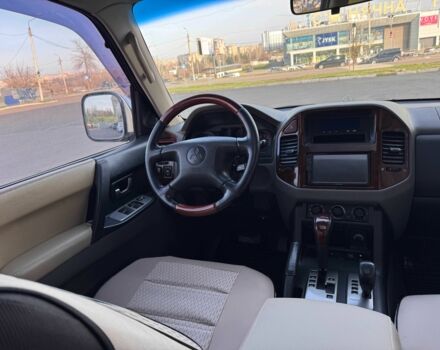 Синий Мицубиси Паджеро, объемом двигателя 3 л и пробегом 227 тыс. км за 8900 $, фото 16 на Automoto.ua