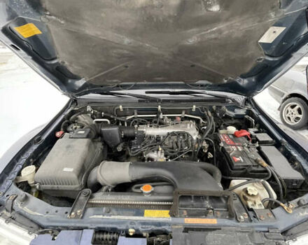 Синій Міцубісі Паджеро, об'ємом двигуна 3 л та пробігом 295 тис. км за 8500 $, фото 37 на Automoto.ua