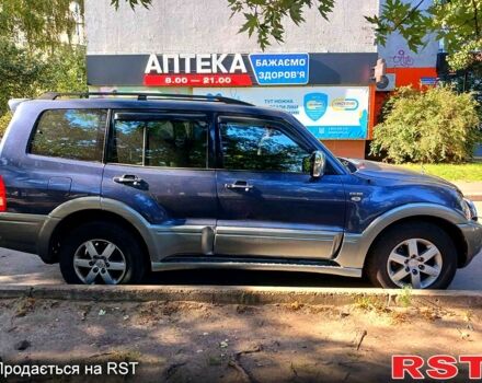 Синій Міцубісі Паджеро, об'ємом двигуна 3.8 л та пробігом 315 тис. км за 7300 $, фото 2 на Automoto.ua