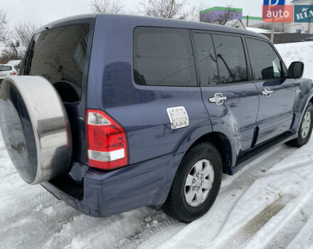 Синій Міцубісі Паджеро, об'ємом двигуна 3 л та пробігом 295 тис. км за 8500 $, фото 5 на Automoto.ua
