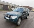 Синий Мицубиси Паджеро, объемом двигателя 3.2 л и пробегом 271 тыс. км за 5000 $, фото 1 на Automoto.ua