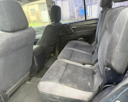 Синий Мицубиси Паджеро, объемом двигателя 3.2 л и пробегом 271 тыс. км за 5000 $, фото 7 на Automoto.ua