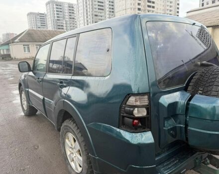 Синий Мицубиси Паджеро, объемом двигателя 3.2 л и пробегом 271 тыс. км за 5000 $, фото 1 на Automoto.ua