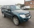 Синий Мицубиси Паджеро, объемом двигателя 3.2 л и пробегом 271 тыс. км за 5000 $, фото 4 на Automoto.ua