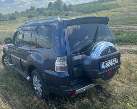 Синий Мицубиси Паджеро, объемом двигателя 3.2 л и пробегом 281 тыс. км за 7142 $, фото 4 на Automoto.ua