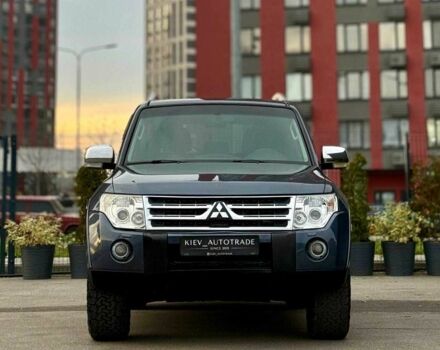 Синій Міцубісі Паджеро, об'ємом двигуна 3 л та пробігом 245 тис. км за 8950 $, фото 1 на Automoto.ua