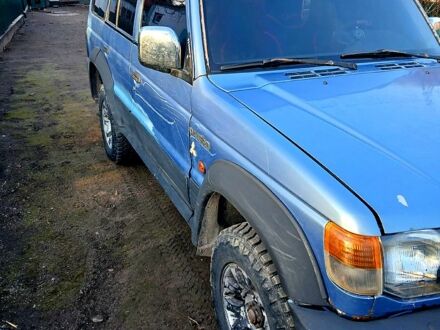 Мицубиси Паджеро 1993 в Калиновке на Automoto.ua Синий Мицубиси Паджеро, объемом двигателя 2.5 л и пробегом 0 тыс. км за 5200 $, фото 1 на Automoto.ua