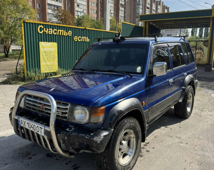 Синій Міцубісі Паджеро, об'ємом двигуна 2.97 л та пробігом 257 тис. км за 5000 $, фото 1 на Automoto.ua