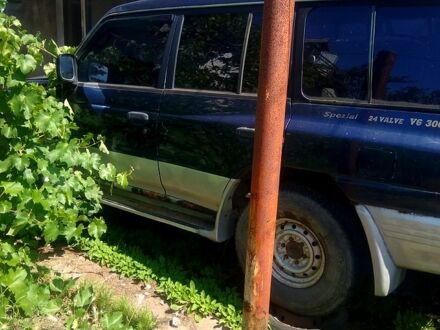 Мицубиси Паджеро 1998 в Днепре (Днепропетровске) на Automoto.ua Синий Мицубиси Паджеро, объемом двигателя 3 л и пробегом 200 тыс. км за 4000 $, фото 1 на Automoto.ua