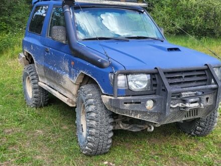 Мицубиси Паджеро 1998 в Ивано-Франковске на Automoto.ua Синий Мицубиси Паджеро, объемом двигателя 0 л и пробегом 200 тыс. км за 7000 $, фото 1 на Automoto.ua