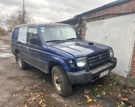 Синий Мицубиси Паджеро, объемом двигателя 0 л и пробегом 100 тыс. км за 1500 $, фото 1 на Automoto.ua