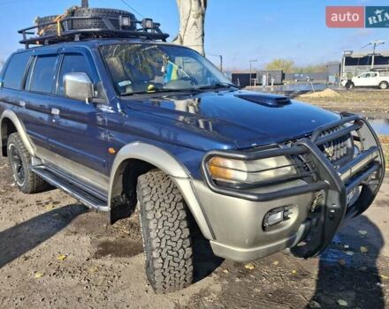 Синий Мицубиси Паджеро, объемом двигателя 2.48 л и пробегом 380 тыс. км за 7999 $, фото 1 на Automoto.ua