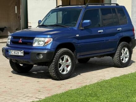 Синій Міцубісі Паджеро, об'ємом двигуна 2 л та пробігом 117 тис. км за 6950 $, фото 1 на Automoto.ua