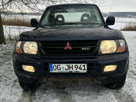 Синій Міцубісі Паджеро, об'ємом двигуна 3.2 л та пробігом 321 тис. км за 3177 $, фото 1 на Automoto.ua
