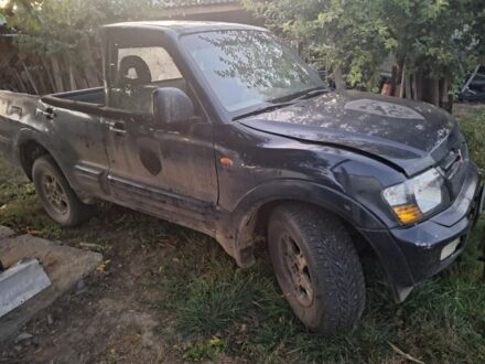 Синий Мицубиси Паджеро, объемом двигателя 3.2 л и пробегом 350 тыс. км за 3300 $, фото 1 на Automoto.ua